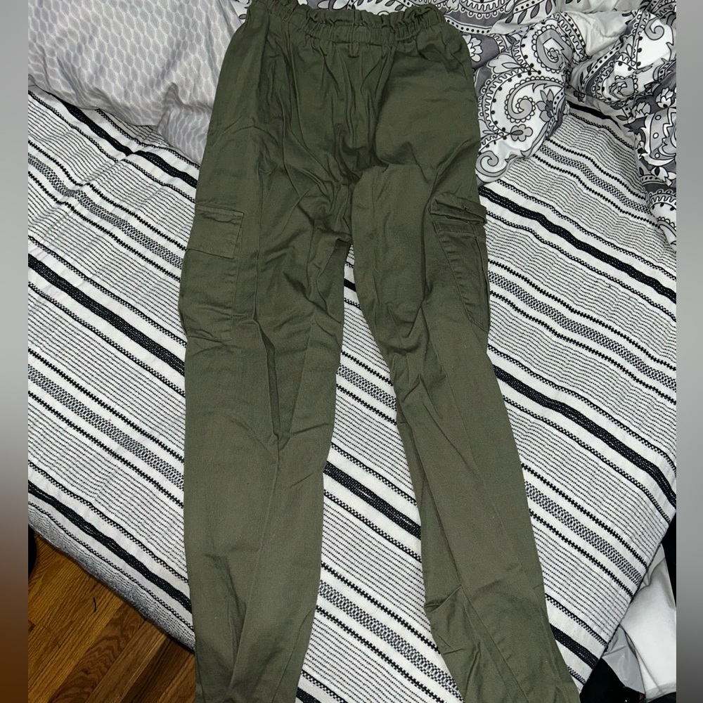 Missguided Khaki Cargo Pants